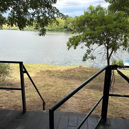 Villa Tisza Garden Park Vip Haz *