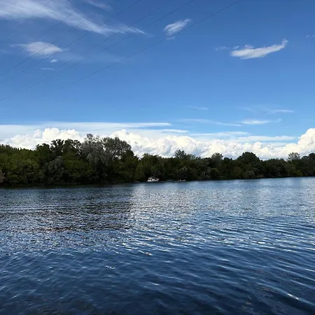 Tisza Garden Park Vip Haz