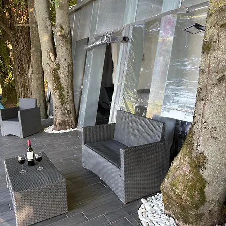 Tisza Garden Park Vip Ház